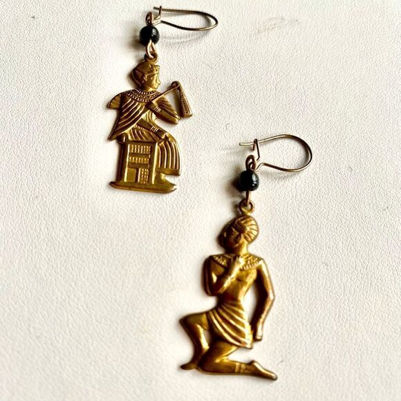 VINTAGE Egyptian Revival earrings - Picture 1 of 2
